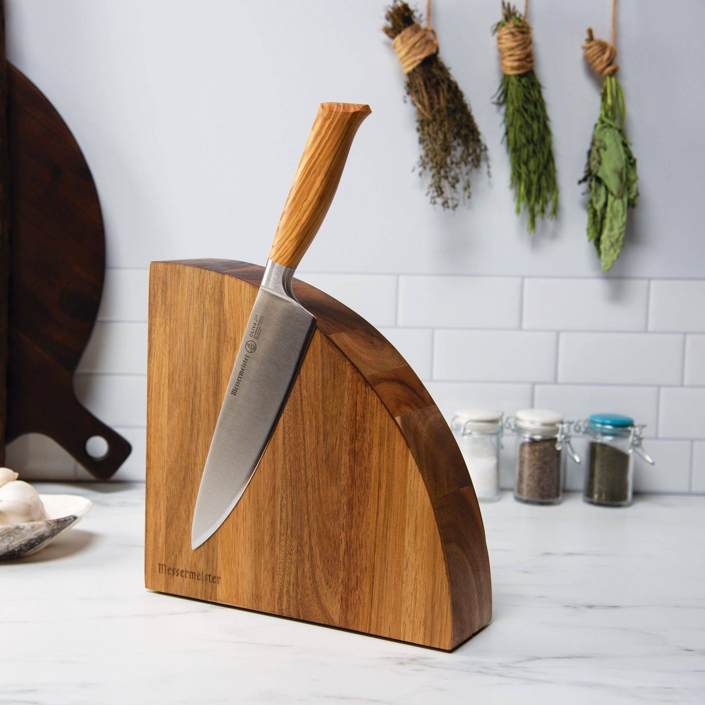 Magnetic Knife Block - Acacia Qtr Round